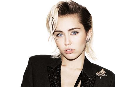 Miley ray cyrus is an american singer, songwriter, and actor. Miley Cyrus Net Worth and important things to know - Net ...