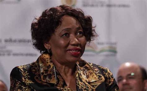 .angie motshekga a été chargée de cours au soweto college of education (1983 à 1985) et à l'université du witwatersrand de 1985 à 1994. Schools ready to receive Grades 7, 12 - Motshekga - iAfrica