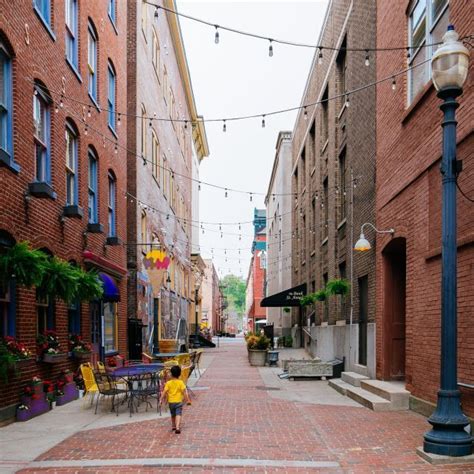 How Alleys Are Becoming Pathways To Urban Revitalization Streetscape