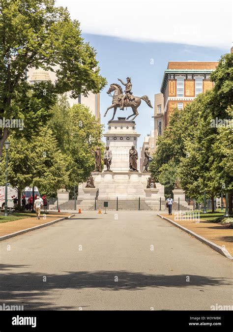 Washington Monument Richmond Va Circa 2019 The Washington Monument