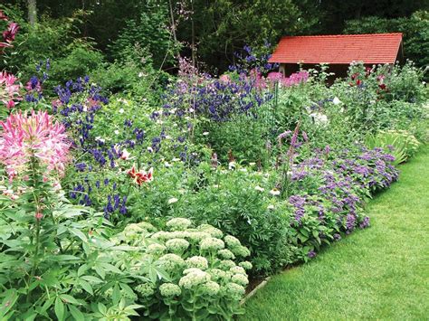 We provide some of the best tips for designing flower beds and growing your own vegetable garden, as well as other diy home design ideas. Cottage Garden Designs We Love | HGTV