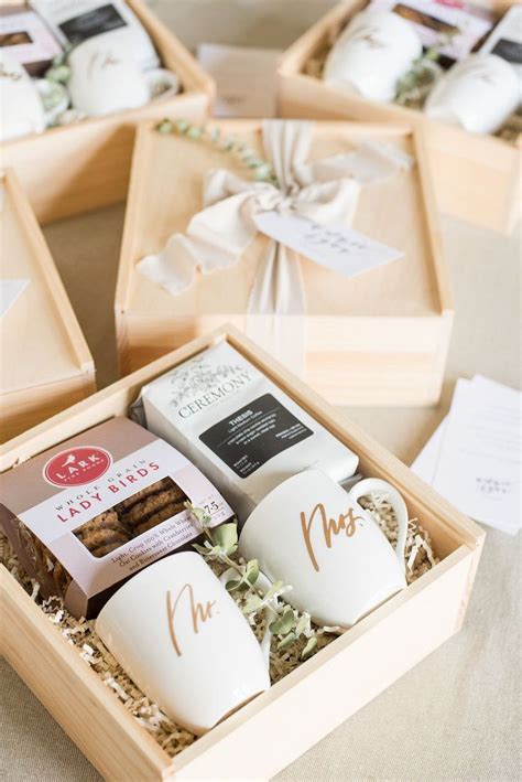 Chic And Cheap Bridesmaid Gifts Your Girls Will Love Custom Gift Boxes