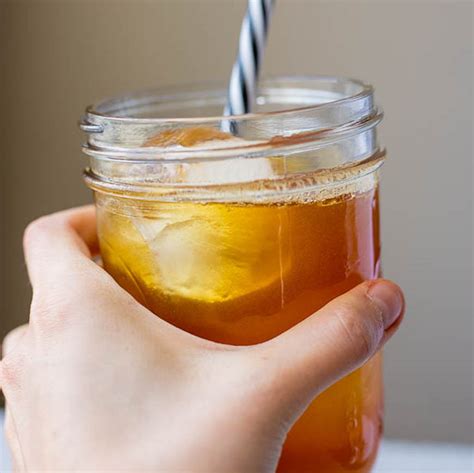 7 Healthy Iced Tea Recipes That Lower Inflammation While Quenching Your