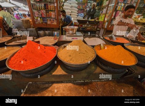 The vibrant spice market, Jodhpur, Rajasthan, India Stock Photo - Alamy