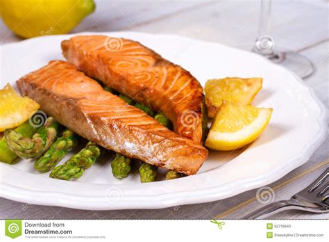 Broiled Salmon And Asparagus Stock Photo Image 52716643