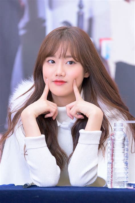 Lee na eun is a south korean singer and actress. Lee Naeun/#46861 - Asiachan