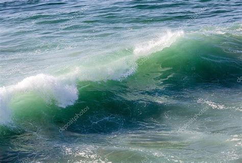 Морские волны стоковое фото ©wildman 114217282