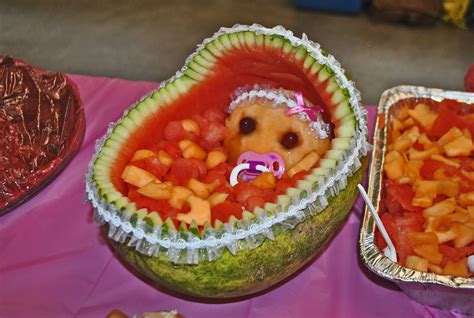 It's a very easy baby shower idea that all the guests will love. WATERMELON BABY FRUIT BASKET