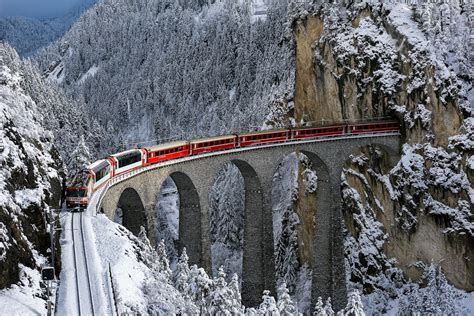 Red Train In Snow Wallpapers Wallpaper Cave