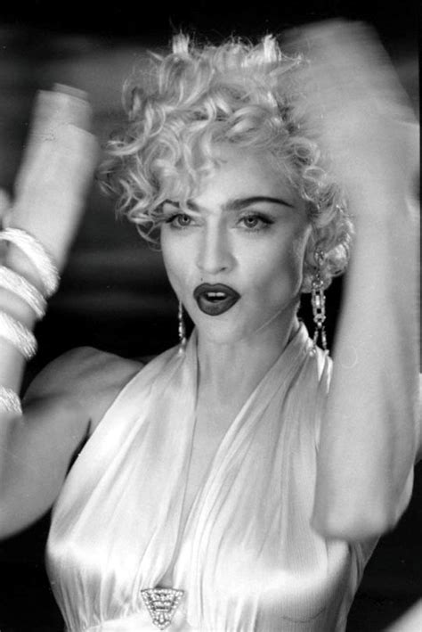Vogue Outtake 1990 Madonna Madonna Vogue Lady Madonna Madonna Photos