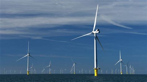 It does not produce any heat emissions or greenhouse gasses; The Pros & Cons of Wind Energy - A Conversational Take ...