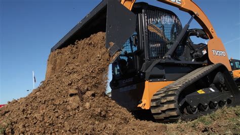 Case Extends Standard Full Machine Warranty On Skid Steers Compact