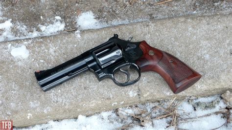 Wheelgun Wednesday Smith And Wesson 586 Classic Review The Firearm Blog