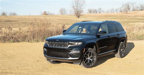 2022 Jeep Grand Cherokee Summit Reserve 4xe Review A Serious Luxury 4x4