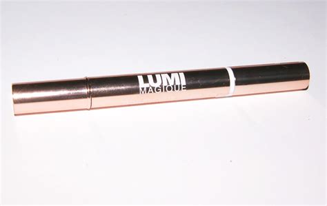 Loreal Lumi Magique Highlighter Pen
