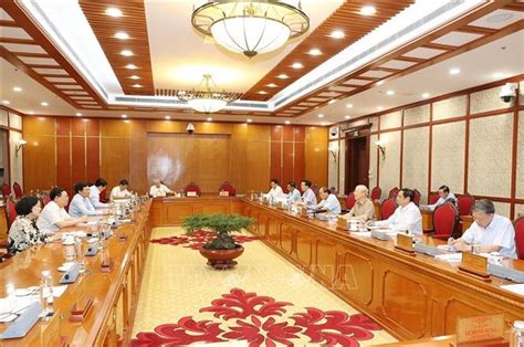 Politburo Secretariat Of Party Central Committee Look Into Major