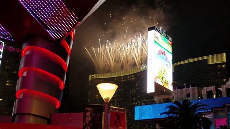 New Years Eve Fireworks Las Vegas Strip Over Aria 2017 Youtube