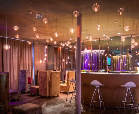 Adrian lee & partners is an independent asset manager that specializes in active currency management and global fixed income for institutional investors. Seven Hotel Paris | Boutique Hotel in Paris | The Hotel
