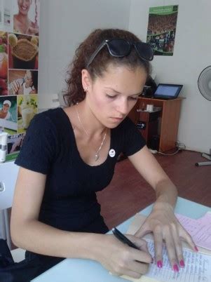 Performanţele vocale ale artistei au fost recunoscute de la începutul carierei, cântăreaţa fiind. Chirie sau cămin? Ghid de „supraviețuire" imobiliară ...