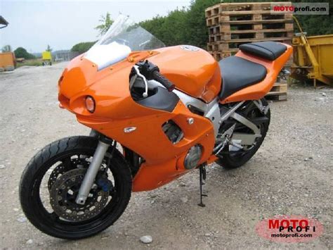 Baseline specs of the 1999 yamaha r6 (against which to compare) Yamaha YZF-R6 2001 Specs and Photos