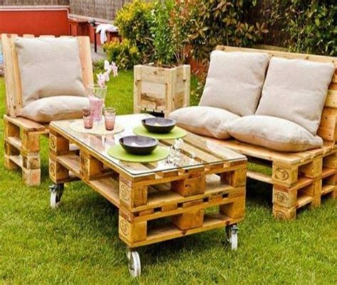 Outdoor Furniture Out Of Pallets Wood Pallet Ideas