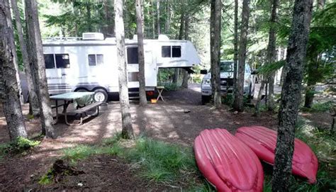 Rv Camping Year Round In Banff Alberta Banff National Park