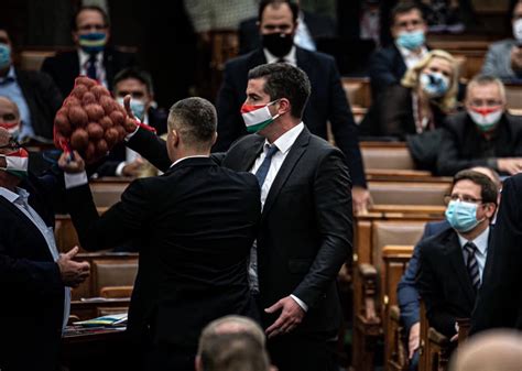 President of @jobbikpp, member of the hungarian jakab péter ретвитнул(а) michael birnbaum. Jakab Péter Családja - Csaladfak A Jobbikban Mire Gondol ...