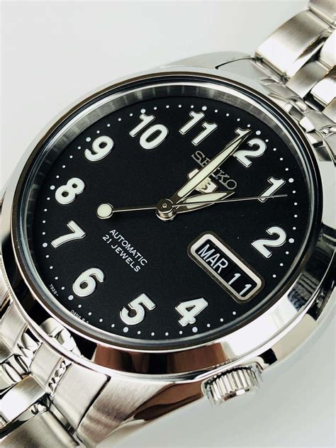 Seiko 5 Automatic Black Dial Stainless Steel Mens Watch Snk381k1