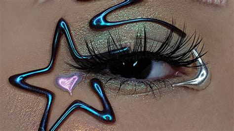 Hot Glue As Eyeliner What To Know About The Latest Beauty Trend