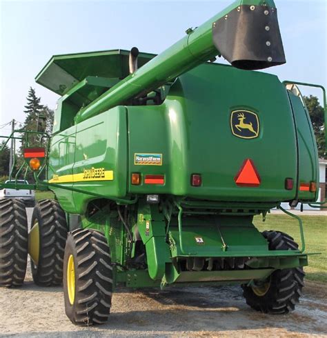 2002 John Deere 9650 Sts 4wd Combine