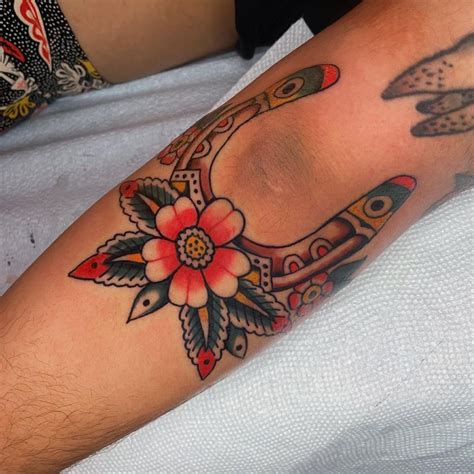 Horseshoe Flower Tattoos