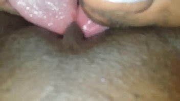 Double Cunnilingus Wife S Pussy Licked By Two Guys Tongues At The Same Time Xnxx Com