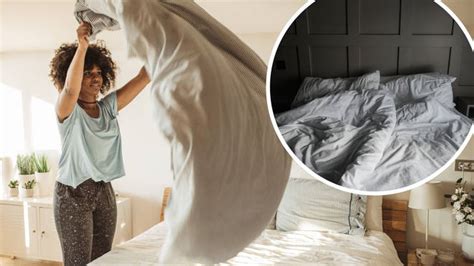 Expert Explains Why You Should Never Make Your Bed In The Morning Heart