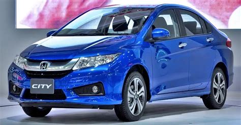 Chevrolet cruze has been their benchmark product since its launch in india. Top Sedan cars of 2020 ideal for Mumbai roads - The Auto Block