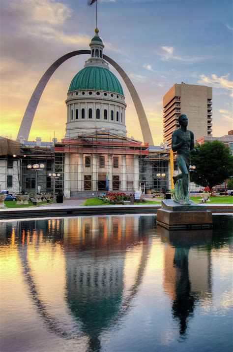 Saint Louis Skyline Morning Gateway Arch Reflections Photograph By