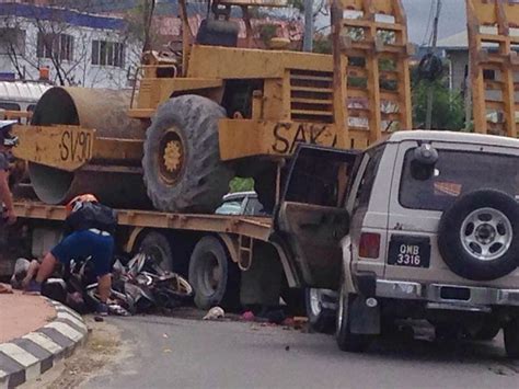 Foto Kemalangan Paling Mengerikan Berlaku Di Penampang Sabah 17 12 2014 Jomkapel