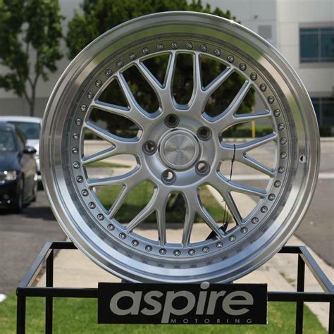 18x9518x105 Esr Sr01 Sr1 5x112 Custom 2222 Hyper Silver Wheels Rims