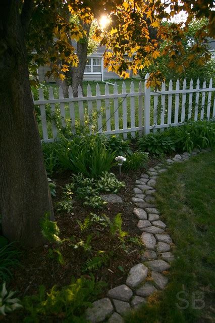 Browse our variety of fencing—shop great deals on quality products. white picket fence in the backyard | Flickr - Photo Sharing!