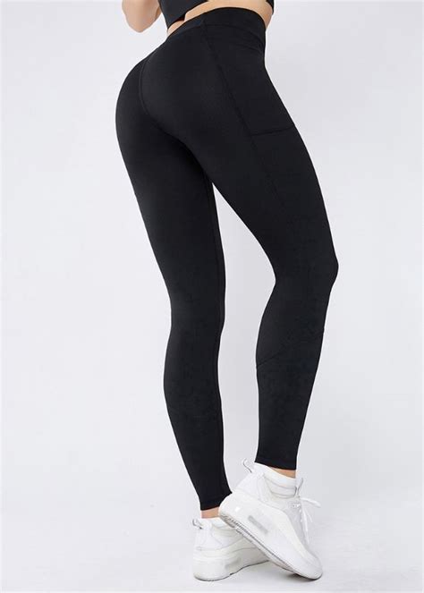 black high waist side pocket yoga leggings with pockets black high