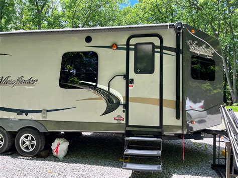 2014 Cruiser Viewfinder Signature RV - RVs & Campers - Valley City