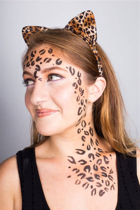leopard easy halloween costume ideas with eyeliner popsugar beauty photo 3