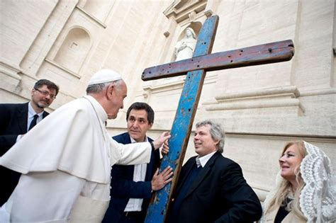 Papa Francesco Le Immagini Delludienza Generale Famiglia Cristiana