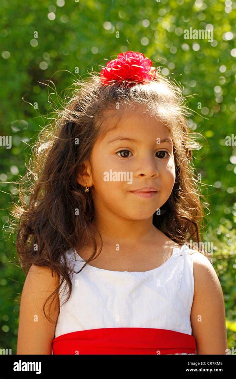 Hispanic Little Girl Stock Photo Alamy