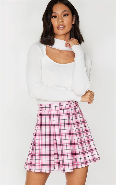Pink Check Scuba Pleated Mini Skirt Skirts Prettylittlething Ie