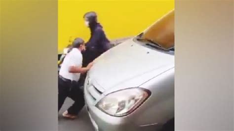 Viral Pria Mengaku Polisi Cekcok Dengan Pak Rt Gegara Parkir Mobil Mahfud Md Masak Arogansinya