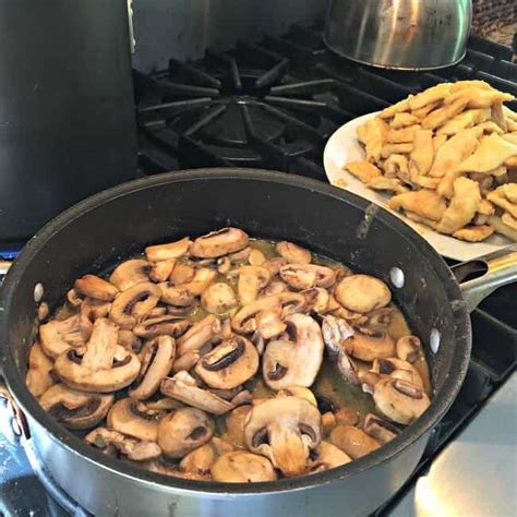 What is a good to serve with chicken marsala? Chicken Marsala- A Delicious Dinner Your Kids Will Eat ...