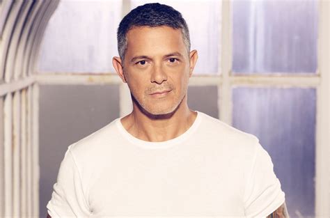 Alejandro Sanz To Receive Hollywood Walk Of Fame Star In 2020