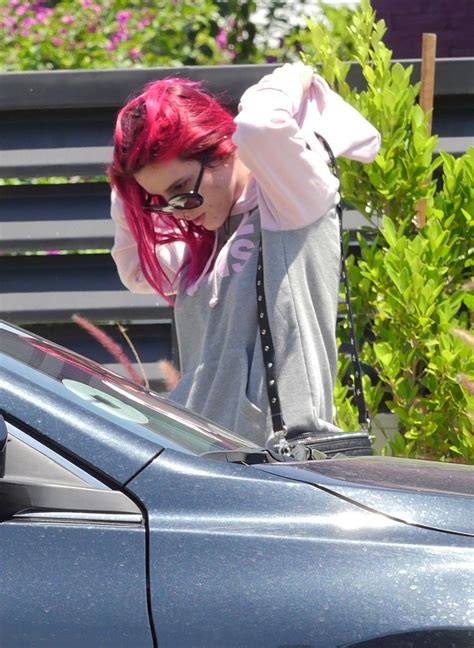 Bella Thorne Seen On Her Way To The Gym In La 07142017 Celebmafia