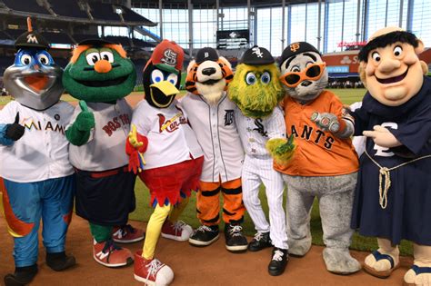 Mlb Mascots Salaries Will Make Any Fan Want To Quit Their Day Job Fanbuzz