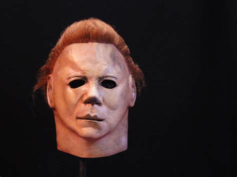 Trick Or Treat Elrod Halloween 2 Michael Myers - EXCLUSIVE: Official H2 Michael Myers mask Production Photos | MICHAEL
